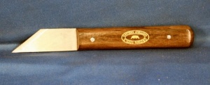 Crown marking knife right hand