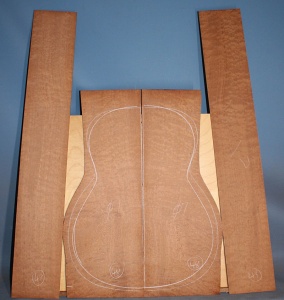 Pommelle sapele guitar back and sides CA* no 48